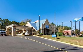 Super 8 By Wyndham Macon Ga